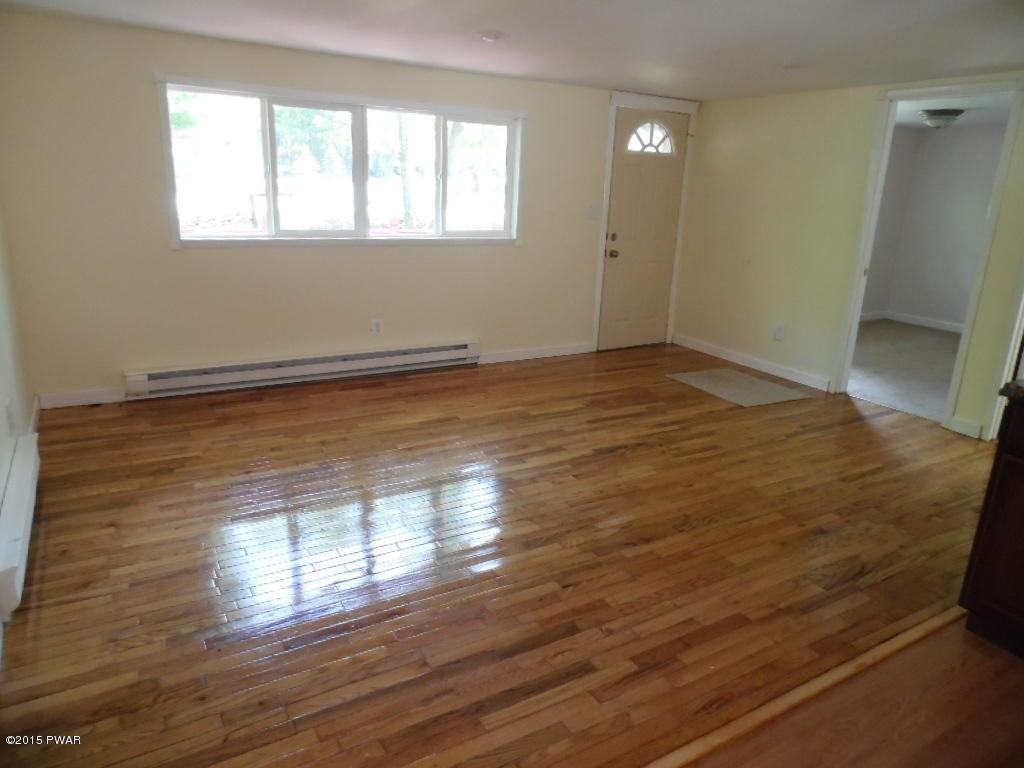 138 Heather Hill Rd - Photo 2 of 17