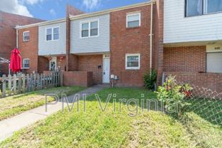 909 E Liberty St - Photo 1 of 1