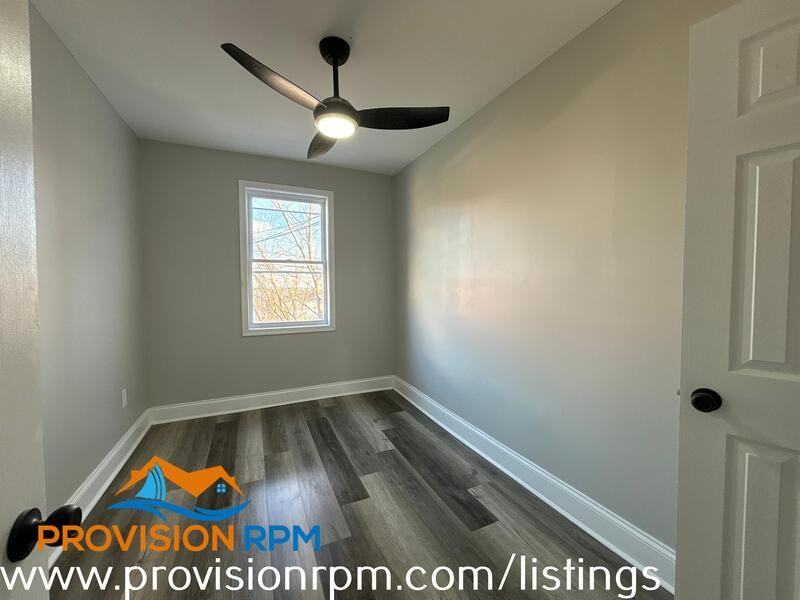 309 52nd St #B - Photo 6 of 16