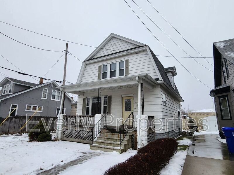 2017 64th St - Photo 2 of 25