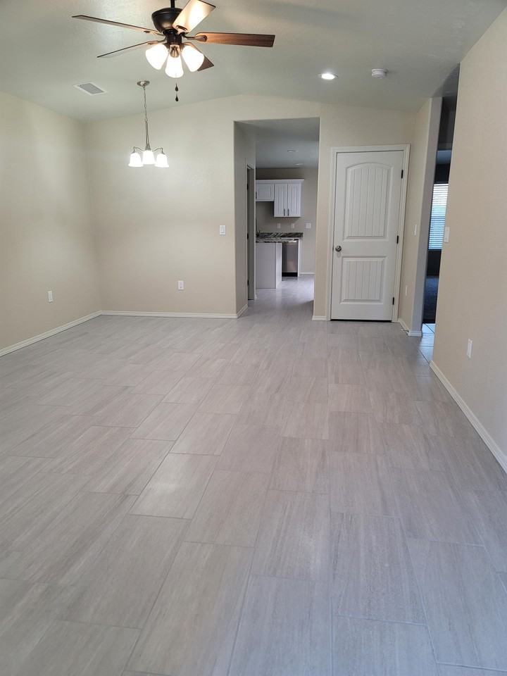 2110 Clover Lane - Photo 2 of 17