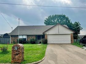 1102 Snowberry St - Photo 1 of 1