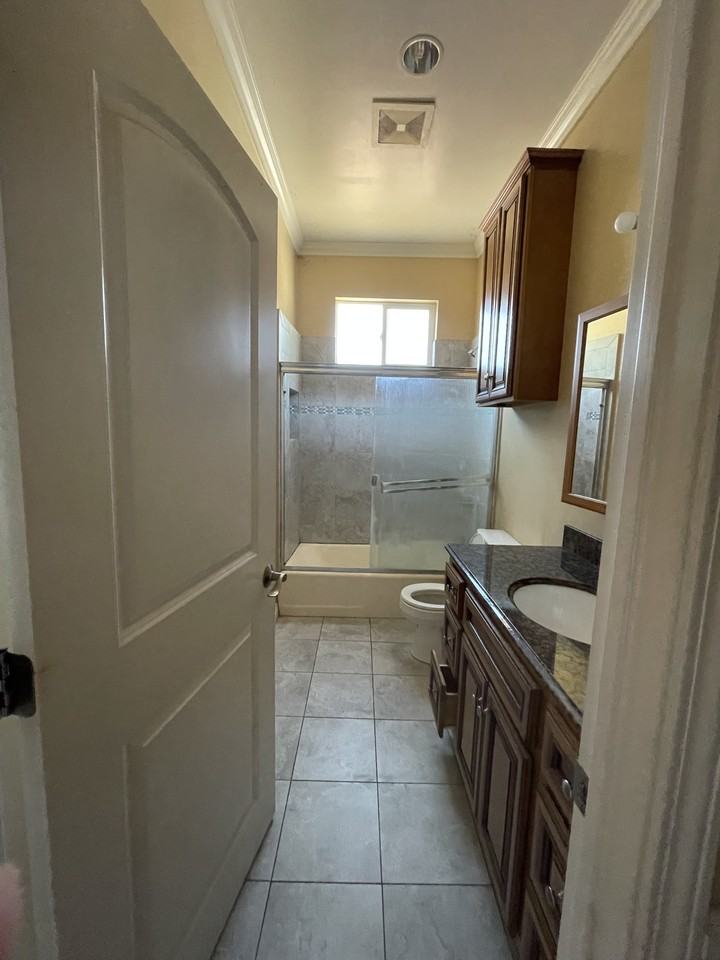 829 N Garfield Ave #NA - Photo 3 of 8