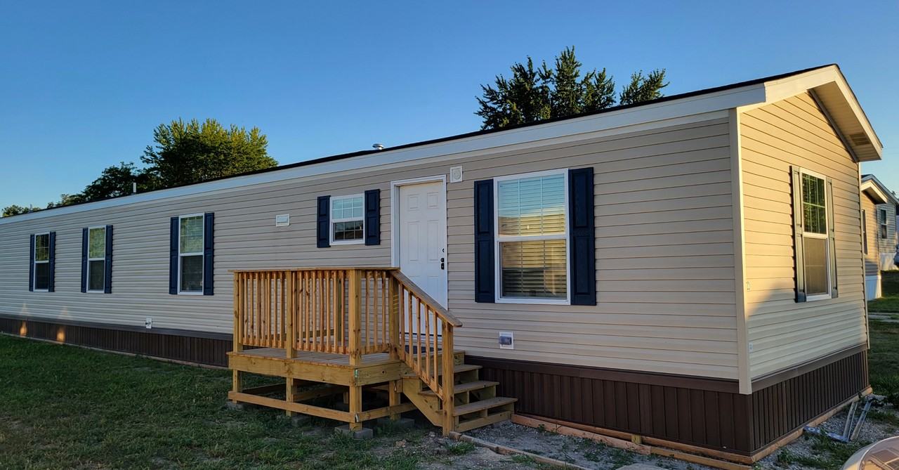 2582 Park Cir - Photo 2 of 15