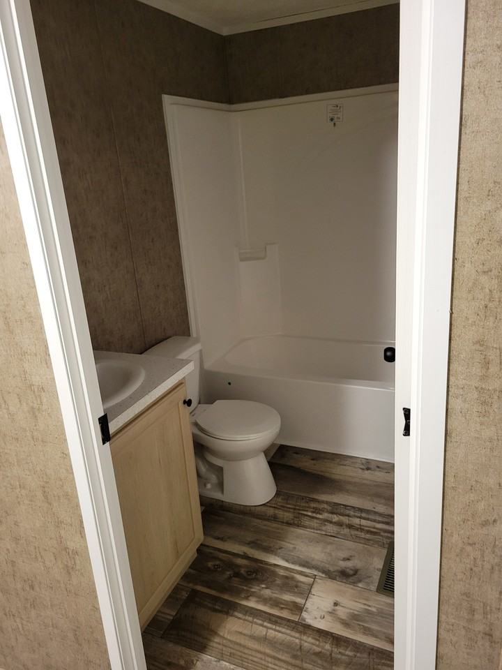 2582 Park Cir - Photo 3 of 15