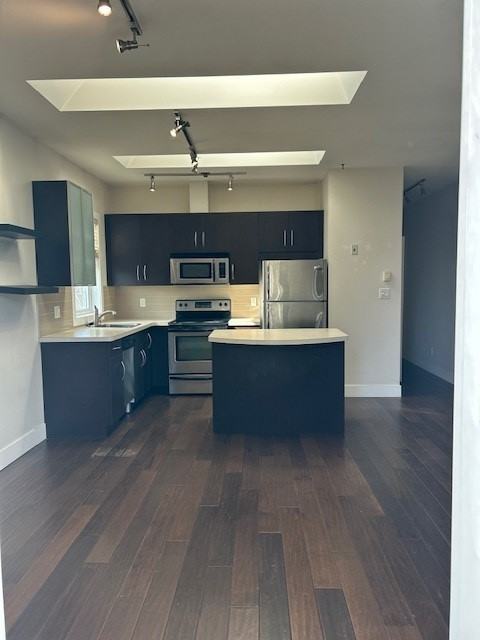 417 8-417 Vancouver St. #8 - Photo 2 of 4