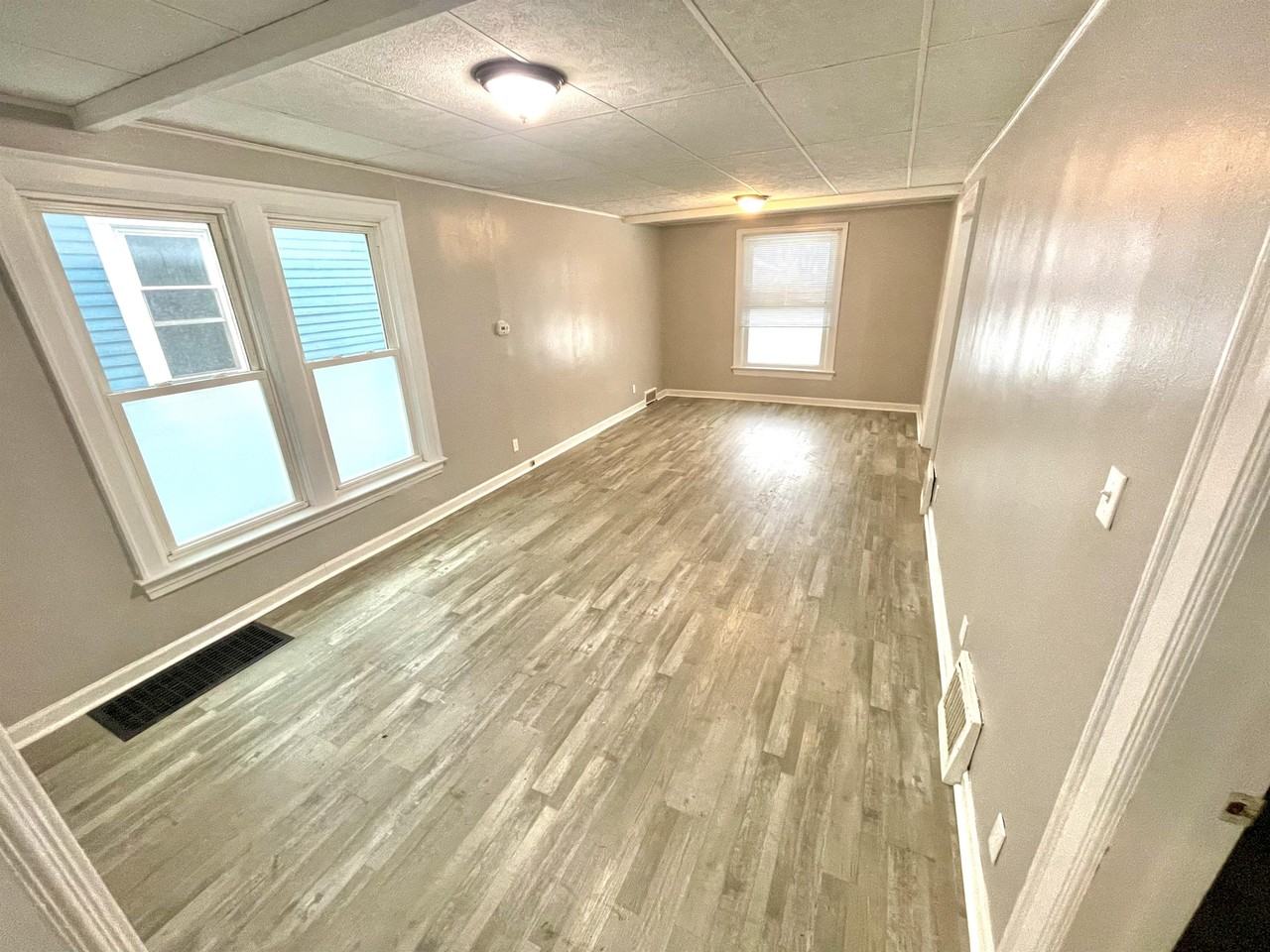 39 Aldrich Pl - Photo 4 of 13