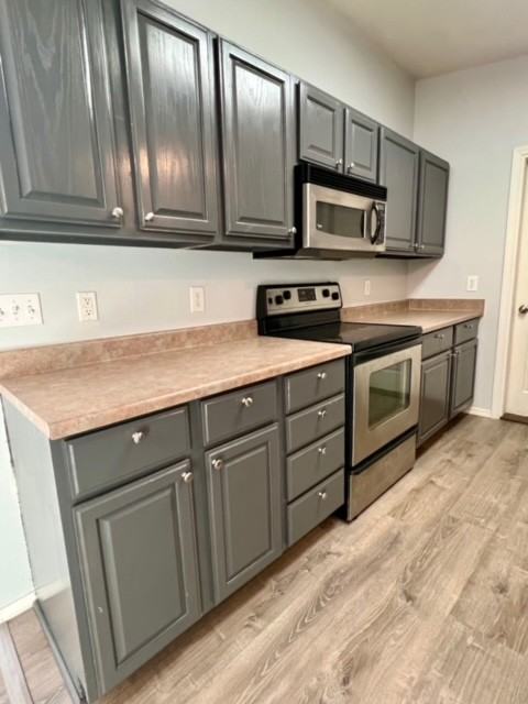 2231 N Northway Ln #A - Photo 6 of 13