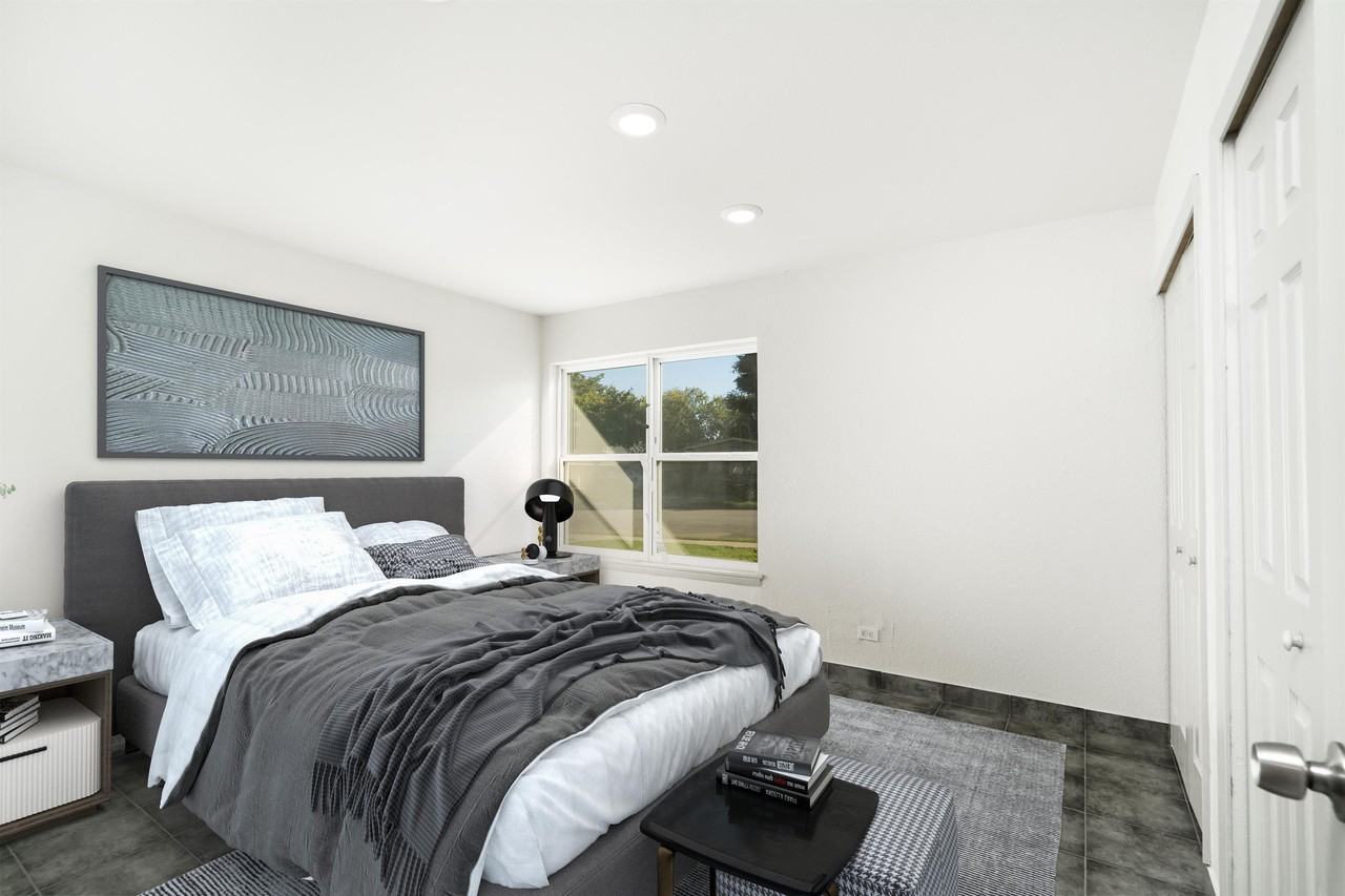 2515 Clara Ln #133 - Photo 4 of 33