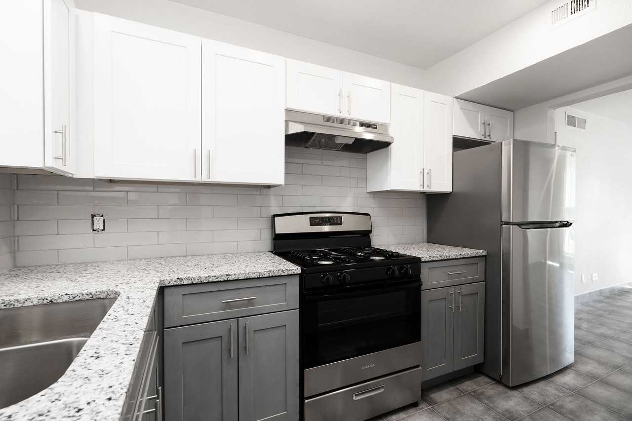 2515 Clara Ln #133 - Photo 6 of 33