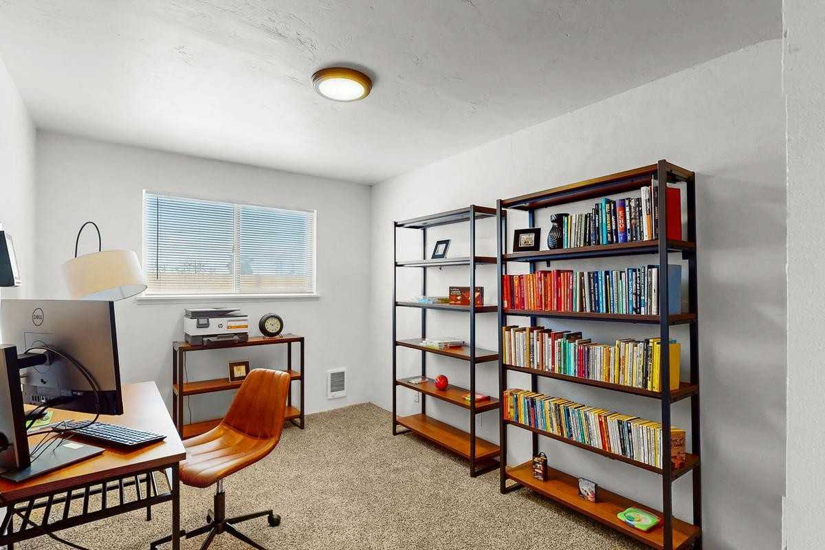 150 S Wilbur Ave - Photo 6 of 9