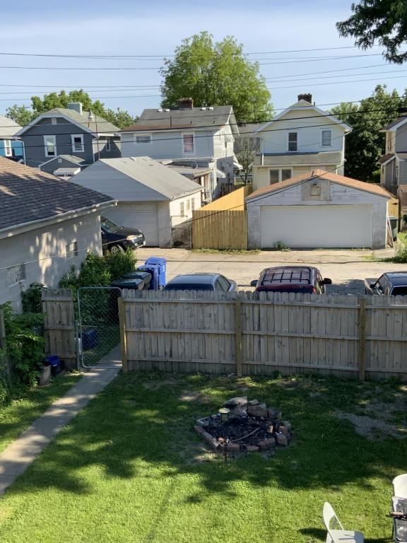 607 1/2 E Sheldon Columbus, OH 43207 - Photo 6 of 17
