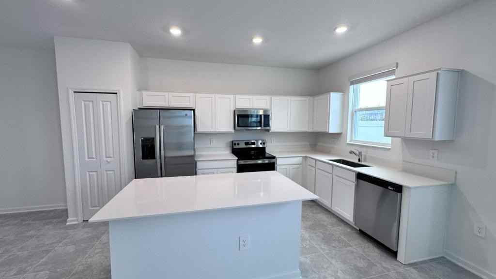 342 Bogey Dr - Photo 2 of 27