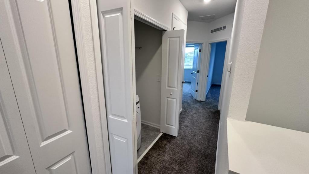 366 Bogey Dr - Photo 2 of 34