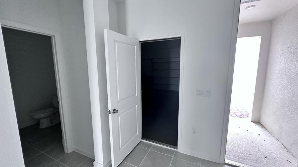 1167 Boardwalk Pl - Photo 5 of 31
