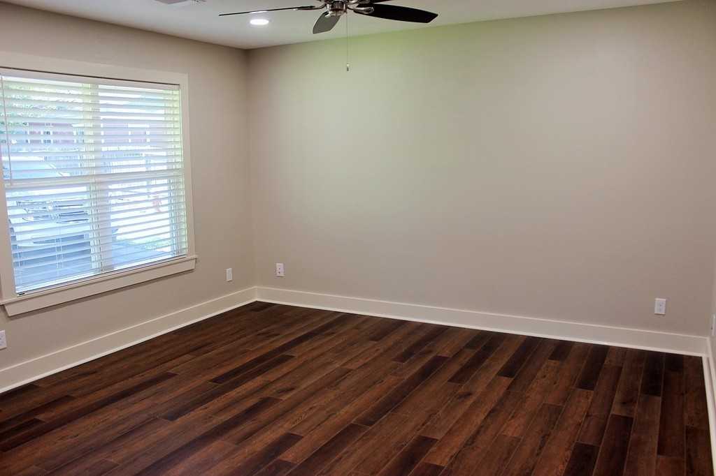 1601 Faulkner St - Photo 7 of 20