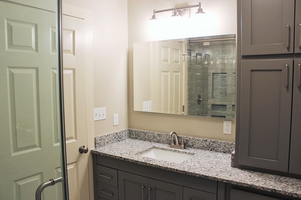 1601 Faulkner St - Photo 5 of 20