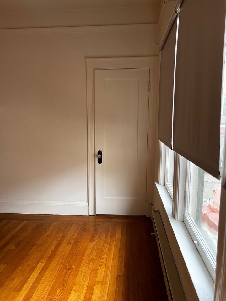 728 Walker Ave - Photo 4 of 9