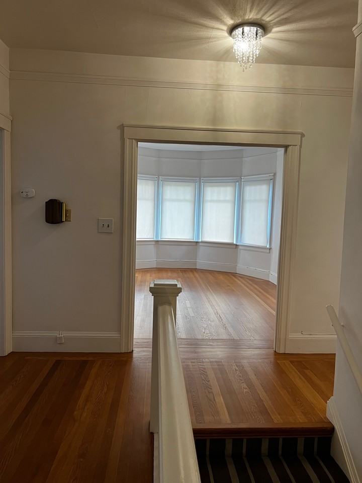 728 Walker Ave - Photo 5 of 9