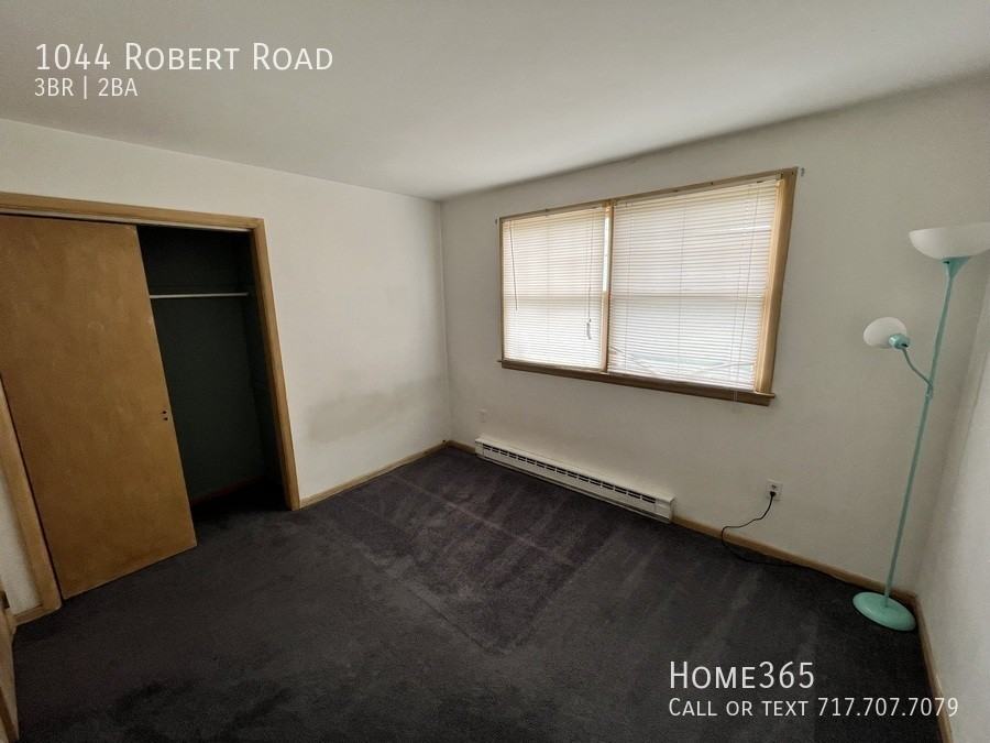 1044 Robert Rd - Photo 2 of 21