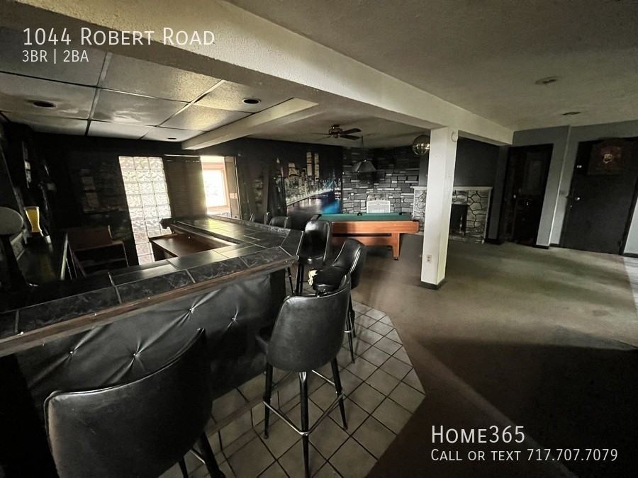 1044 Robert Rd - Photo 3 of 21
