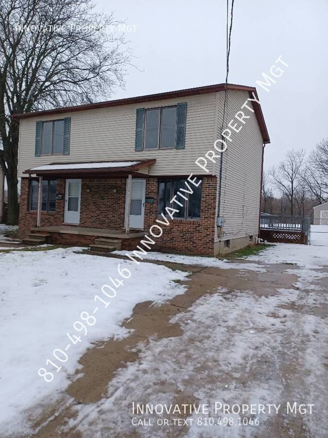 338 Church St #B - Photo 2 of 28