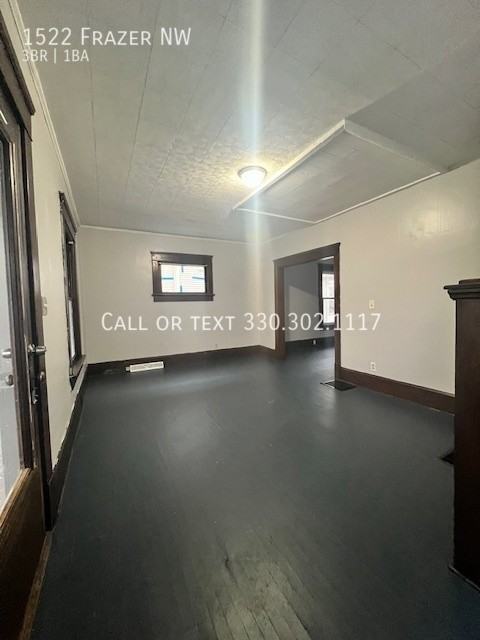 1522 Frazer Ave Nw - Photo 3 of 12