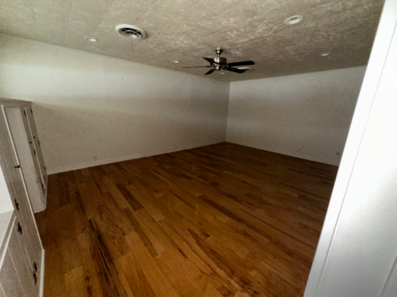 1241 N Wildwood Dr - Photo 3 of 33