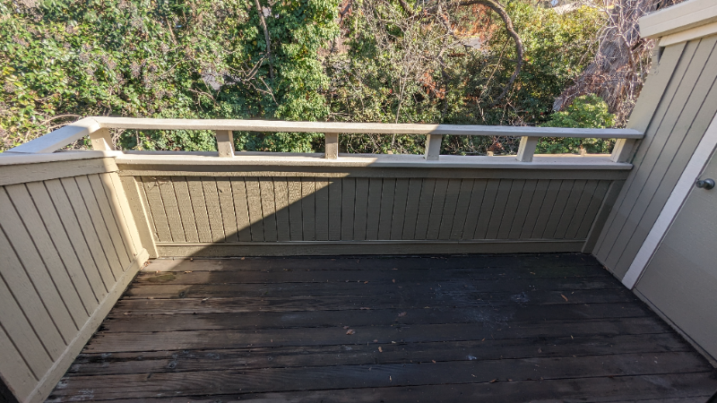 305 Eastgate Ln - Photo 2 of 20