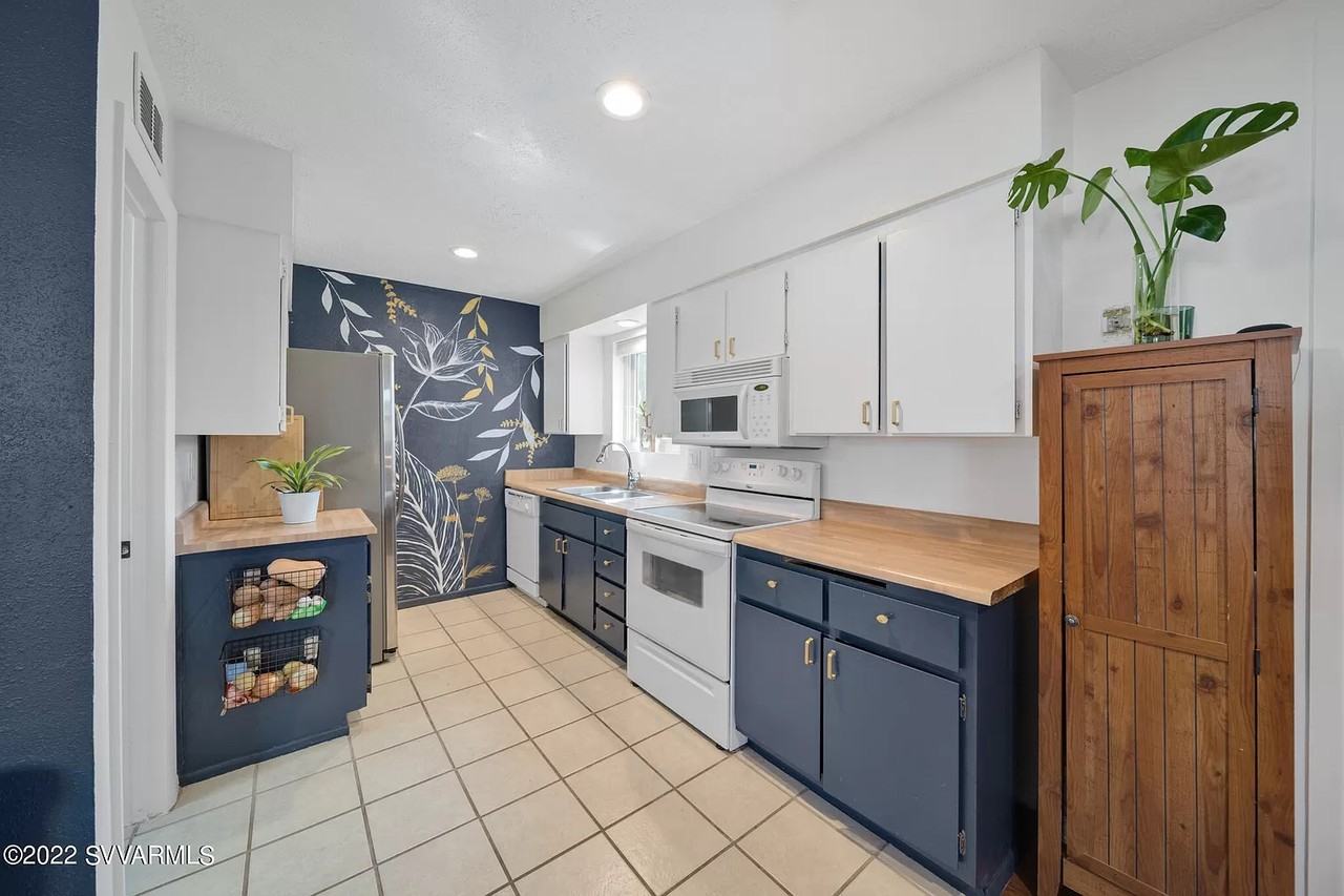 6646 N Snowflake Dr #NA - Photo 3 of 13