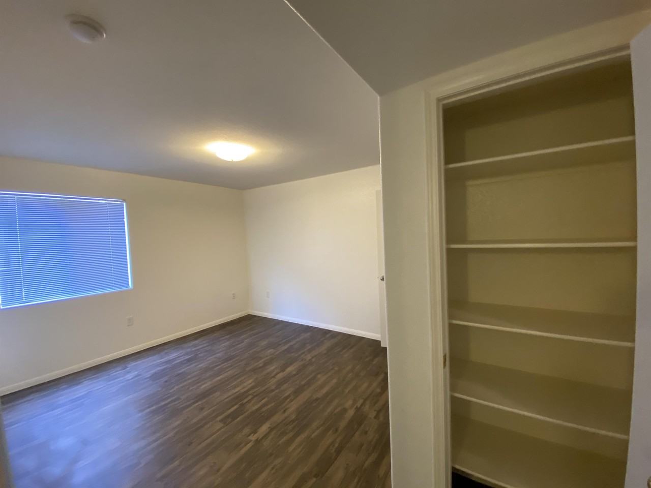 3980 E Owens - 207     Building - Photo 5 of 16