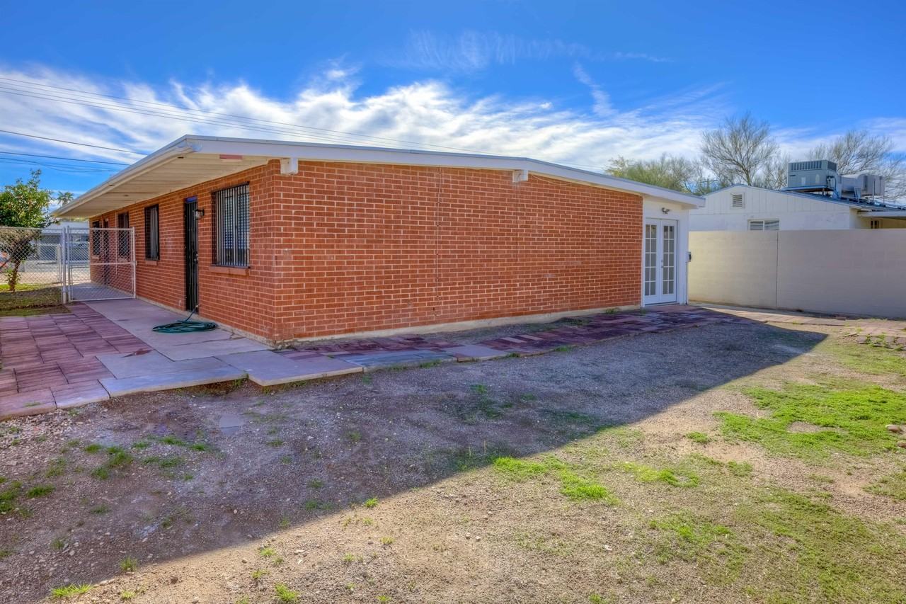 417 E Jacinto St #417 - Photo 7 of 33