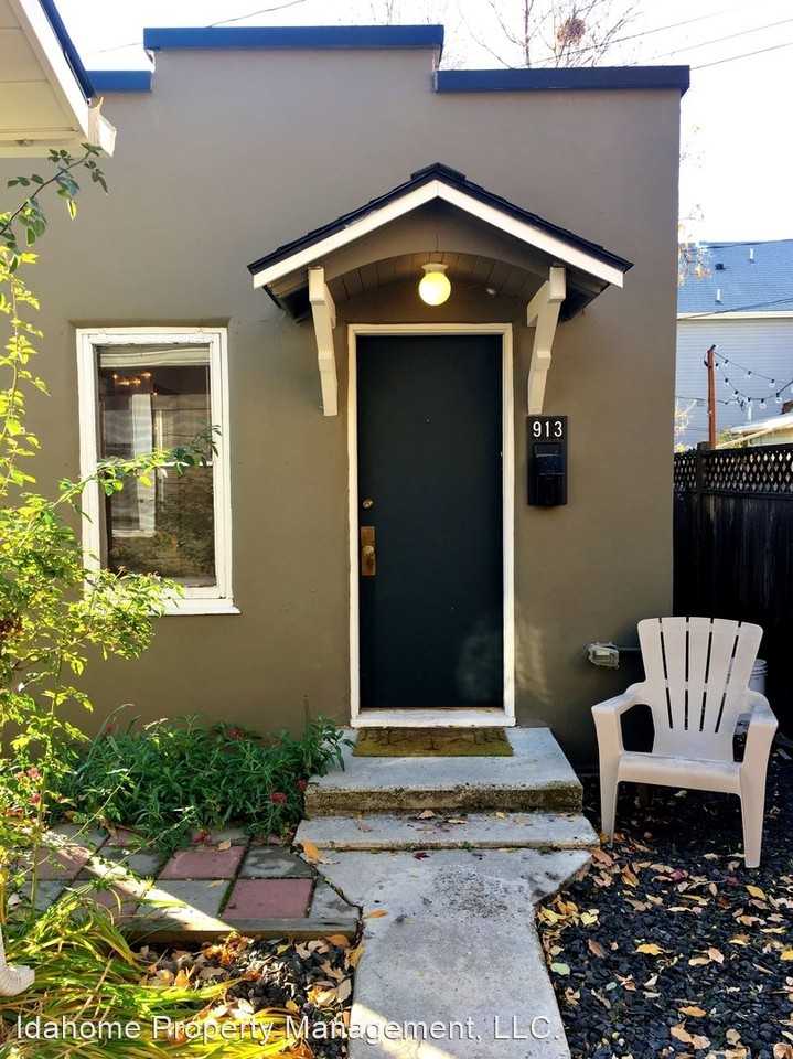 911 913 W Alturas St Apartments in North End, Boise City, ID 83702