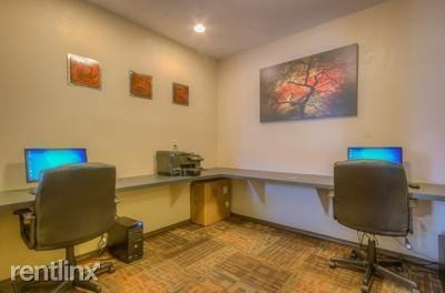 The Hamptons - Convenience and Location in Puyallup, WA - Photo 2 of 19