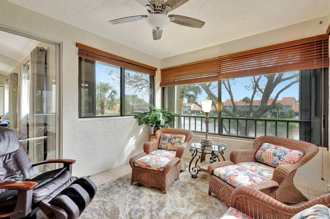 402 Sea Oats Dr #E - Photo 3 of 8