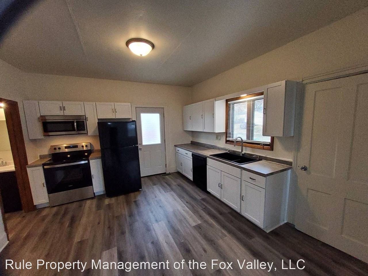 402 Reaume Ave - Photo 3 of 27