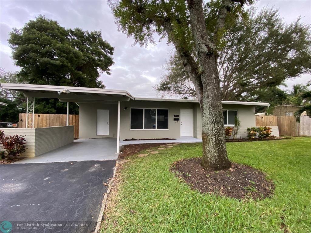 2316 Sw 35th Ave - Photo 2 of 26