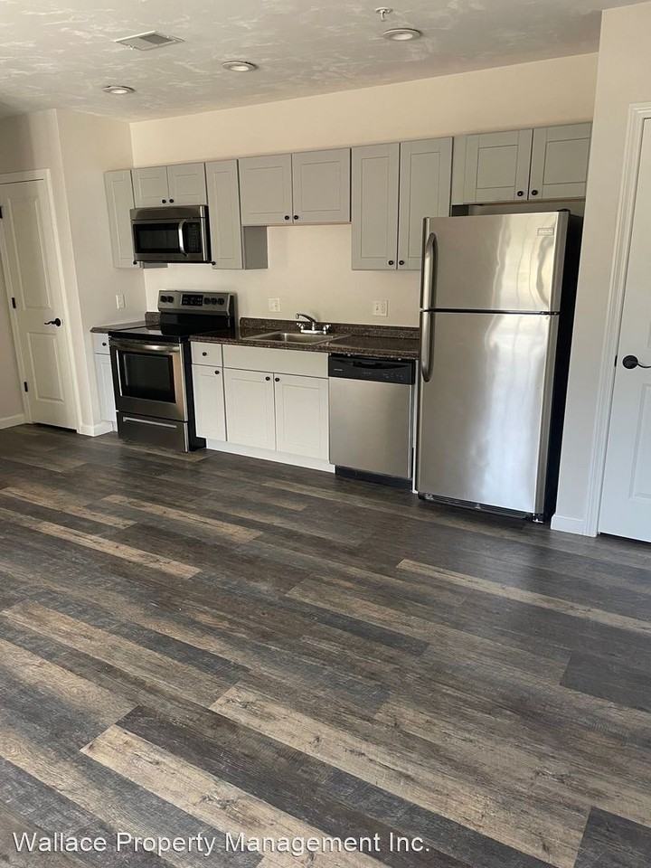 576 South Avenue - Photo 2 of 5