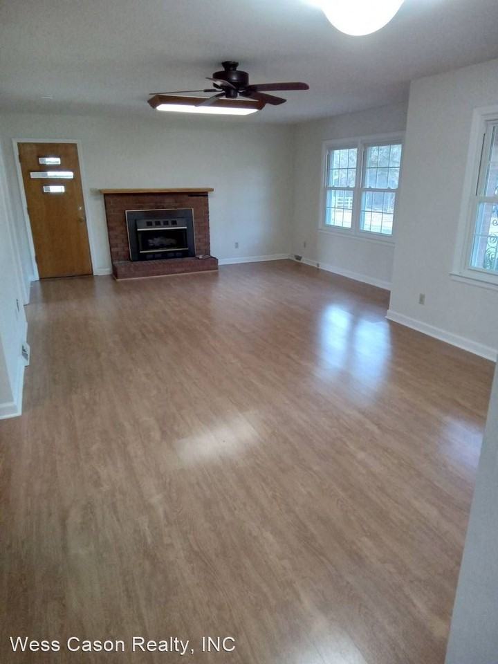 7914 Mill Grove Rd - Photo 2 of 14