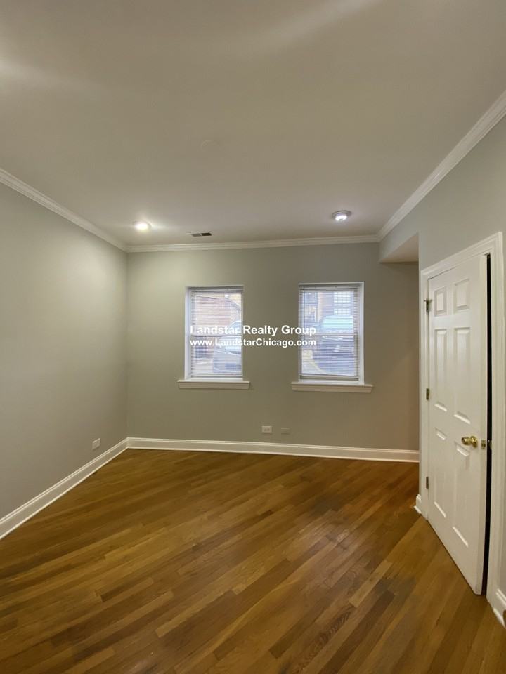 2242 W Morse Ave #G - Photo 3 of 13