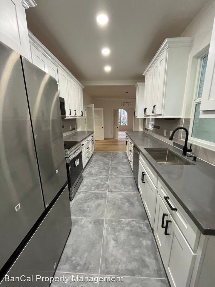 119-121 Alhambra Street - Photo 3 of 21