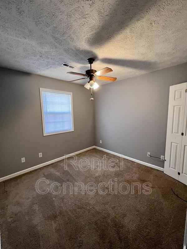 103 N Bentley St #B - Photo 5 of 14