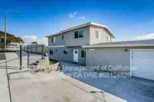 featured image of 2709 Elm Ave #B