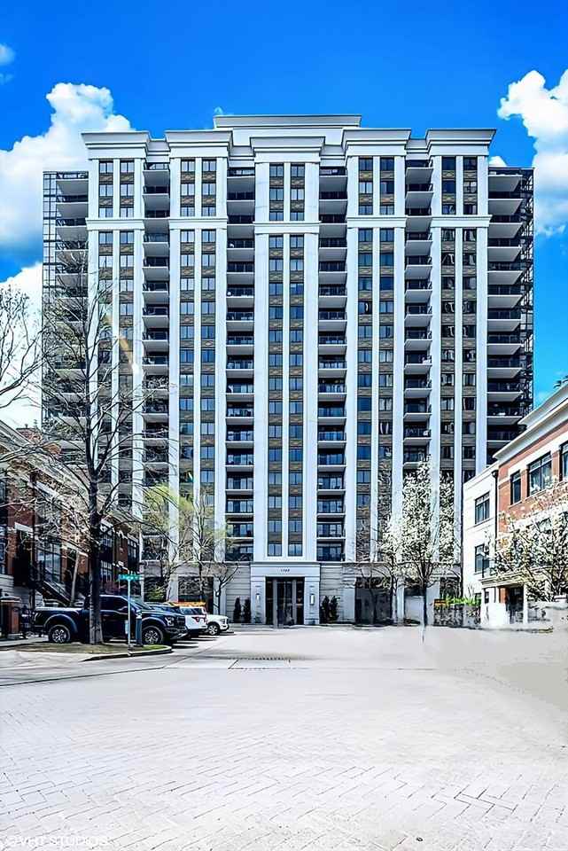 1322 S Prairie Ave #1511