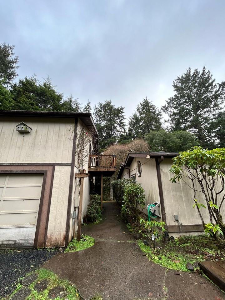 13930 Nw Kona St - Photo 2 of 26