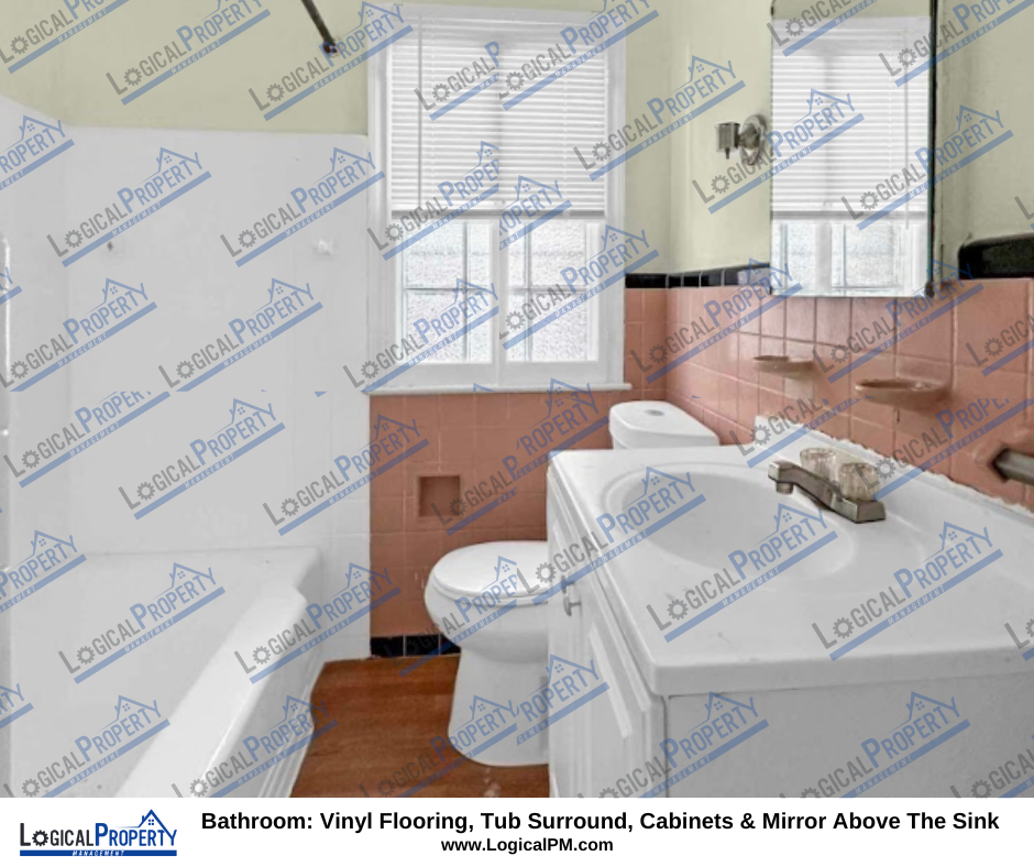 19484 Cliff St - Photo 2 of 13