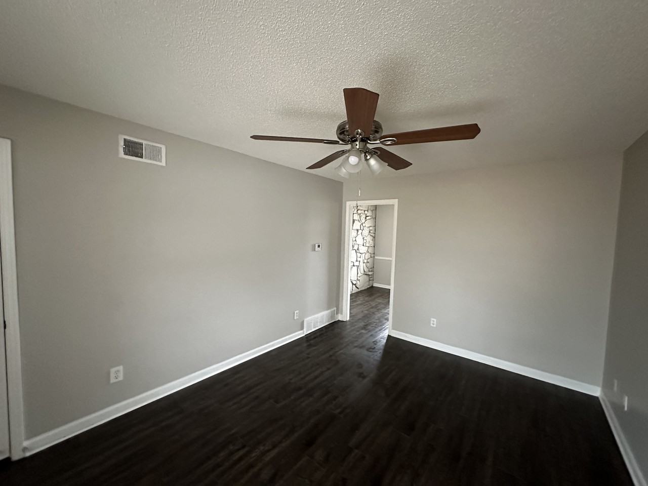 3270 Keeshond Cv - Photo 3 of 15