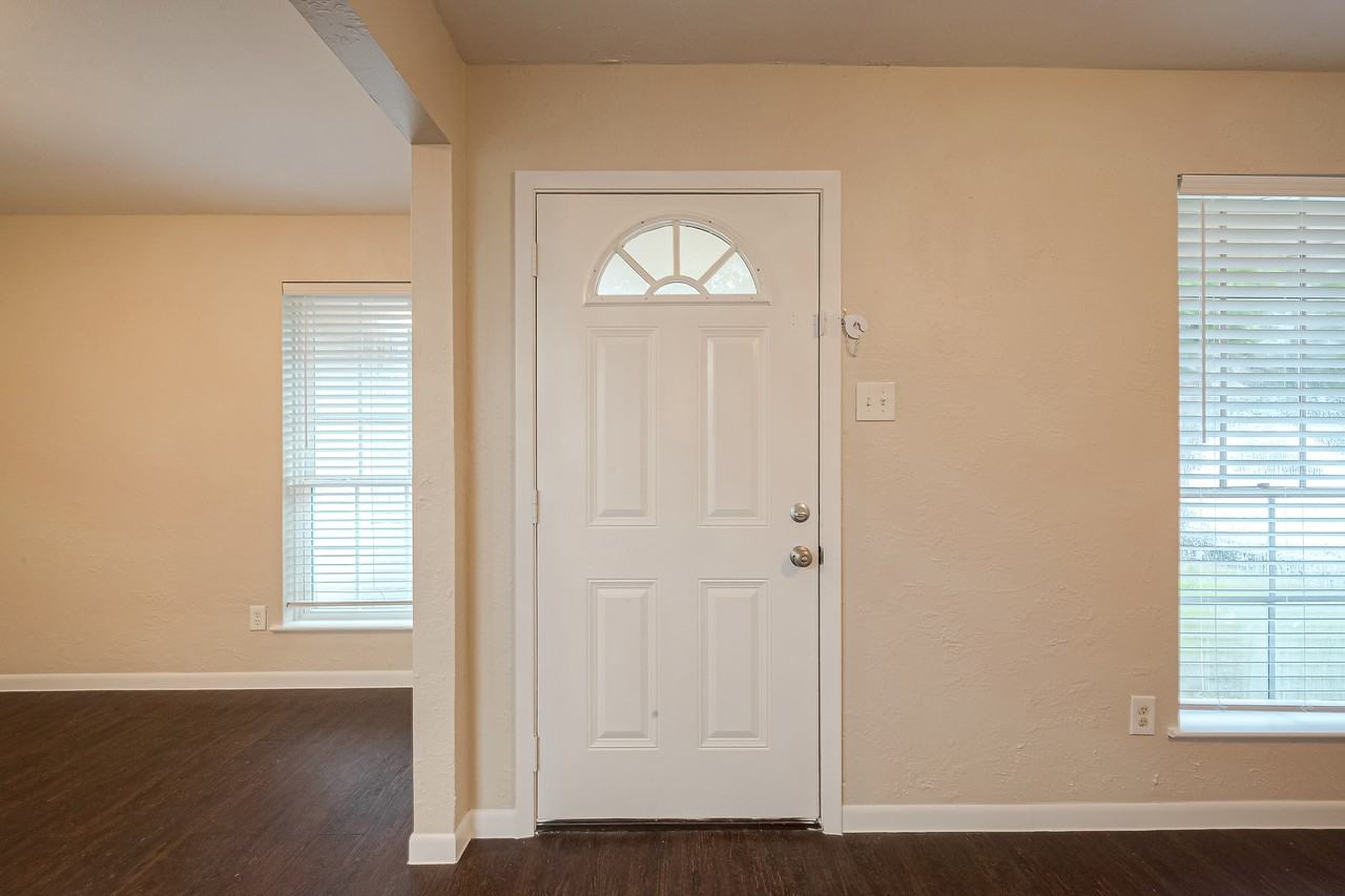 1447 Willow Rock Rd - Photo 5 of 39