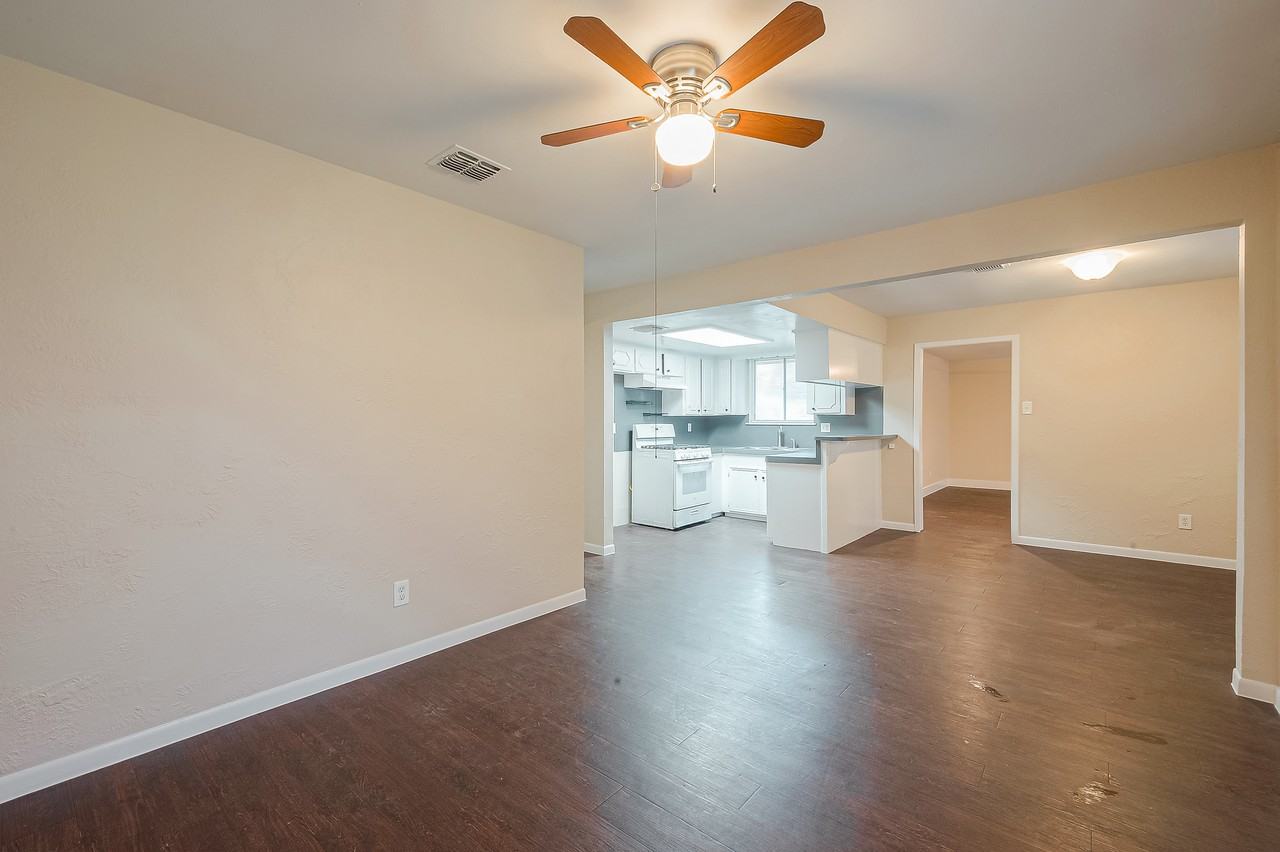 1447 Willow Rock Rd - Photo 7 of 39