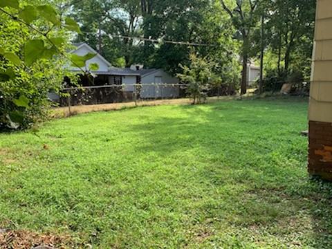 545 4th St - Photo 3 of 10